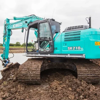 Kobelco sk 210